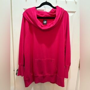 Gloria Vanderbilt pink/red cowl neck in a 2x